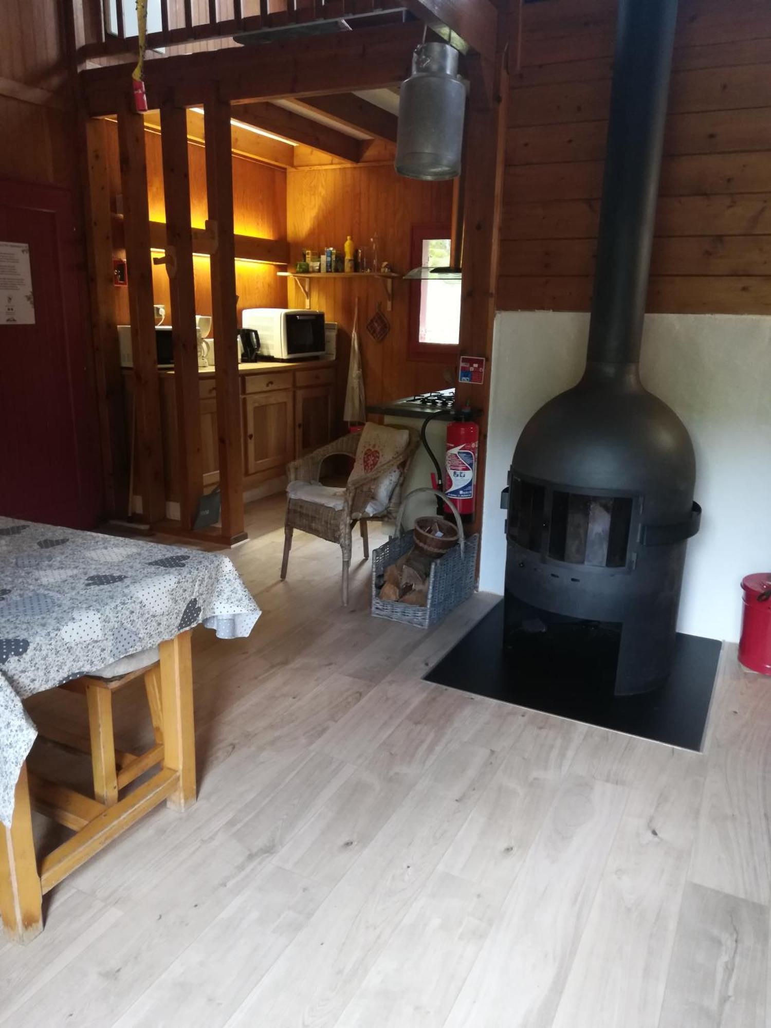 Les Chalets De La Foret D'Issaux Osse-en-Aspe Exteriér fotografie